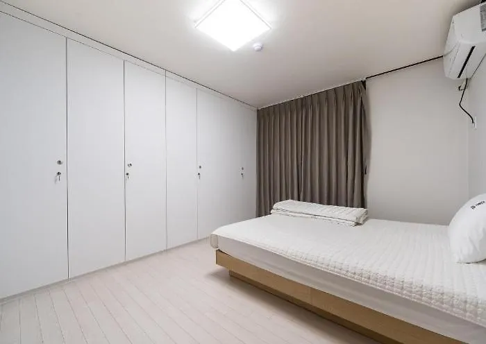 Motel Lien Busan